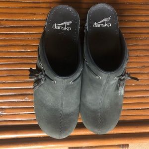 Dansko - Distressed Nubuck leather black clogs